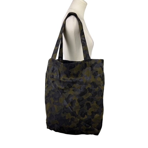 Zara Women’s Black & Green Camouflage Print Nylon Interior Pocket Tote Bag - Picture 8 of 10